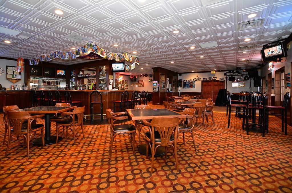 Red Lion Hotel ファーミントン レストラン 写真